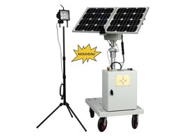Maquette mobile tracker de soleil. Avec panneau solaire et source de s