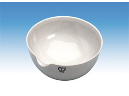 PORCELAIN BASIN ROUND BOTTOM WITH SPOUT - 150MM